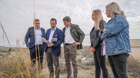 Pedro Fernández visita varios municipios del norte de la provincia afectados por la DANA