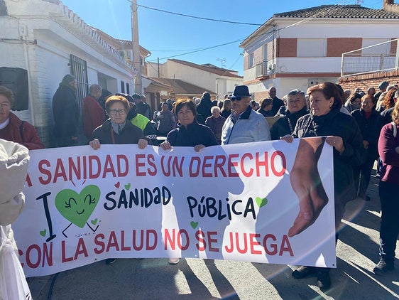 Vecinos de Castilléjar exigen soluciones ante el deterioro de la asistencia sanitaria