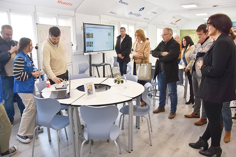 La delegada territorial de la Consejería de Universidad, Investigación e Innovación, María José Martín Gómez,