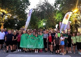 Participantes en la ruta contra el Cáncer en Caniles