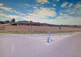 El accidente de Cuevas del Campo ocurrio a escasos metros de este cruce