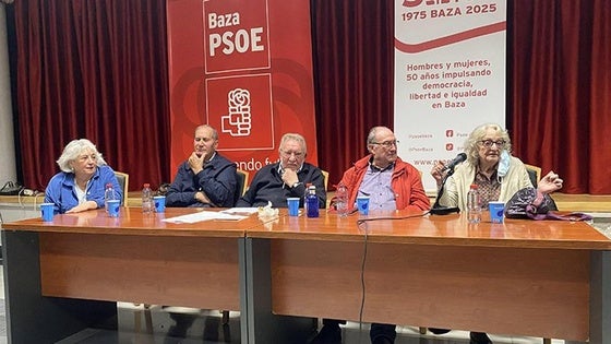 El PSOE de Baza inicia la programación del 50 aniversario de su refundación