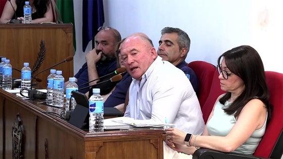 Lidia Sánchez acusa al PP de «intentar desacreditarla» por leer sus intervenciones utilizando una tablet