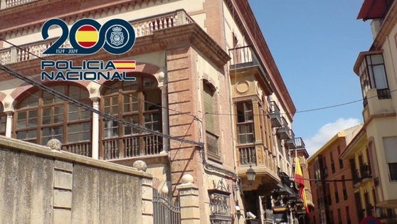 Detenido por asaltar por la espalda a una anciana en Granada y romperle el labio para robarle el bolso
