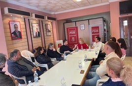 Encuentro diputados provincales alcaldes y cargos politicos del PSOE en Huéscar