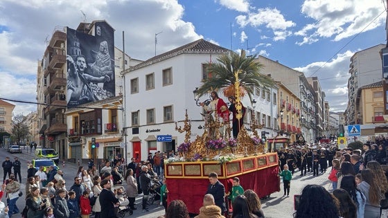 La procesión de Jesús de la Paz abrió la Semana Santa Bastetana