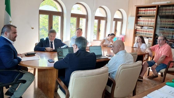 Puebla de Don Fadrique convoca una manifestación este jueves contra los continuos cortes de luz