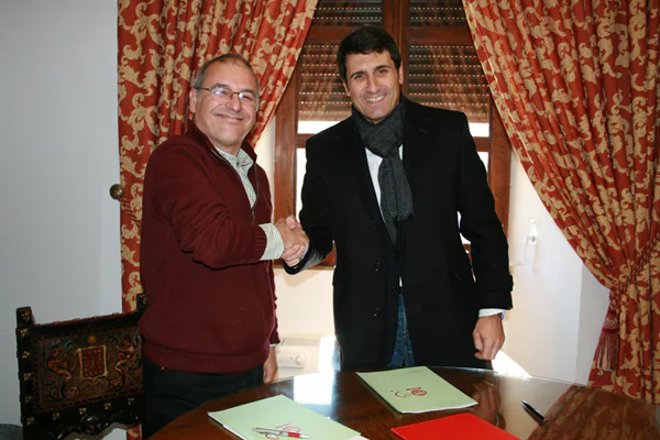 Ayuntamiento y FSP-UGT Granada firman un convenio de colaboración en materia de formación laboral