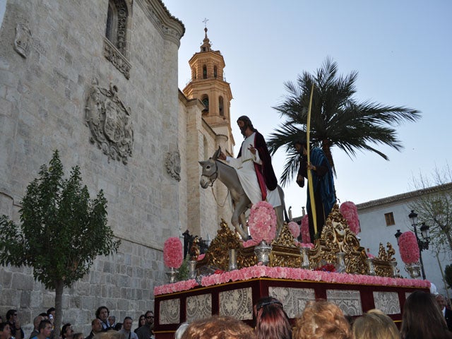Semana Santa Solidaria en Baza