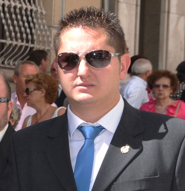 José María Manzano Corbalán nuevo hermano mayor de la cofradía de la Esperanza de Baza