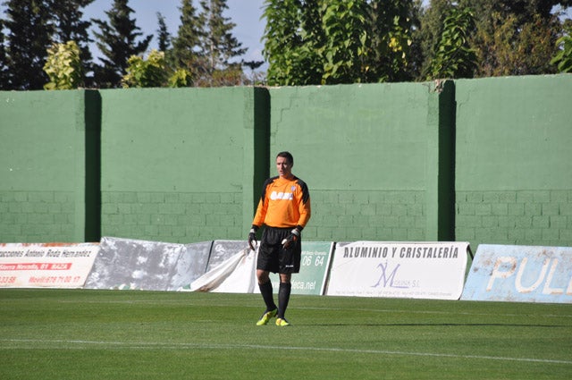 El Baza juega esta mañana a las 11,30 en el campo de los Eucaliptos ante el Parador
