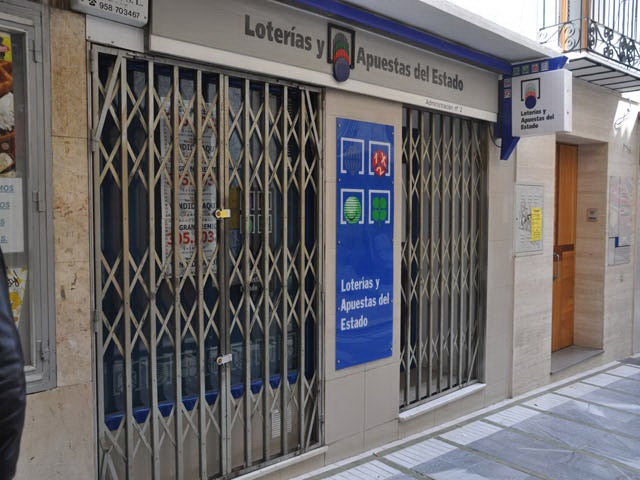 Lotería Nacional: el primer premio cae en Baza