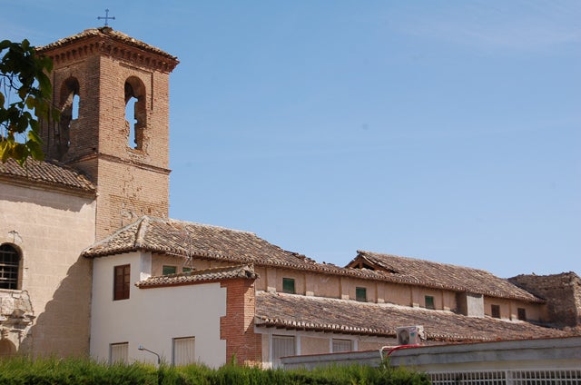 La Mesa por el Patrimonio pide al Ayuntamiento que rehabilite el convento de San Jerónimo para ubicar el nuevo centro de servicios sociales