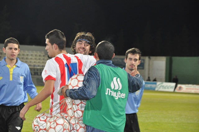 El Baza gana 3-2 ante un buen At. Padul