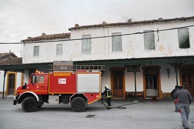 Incendio sin consecuencias en la antigua estación de Baza