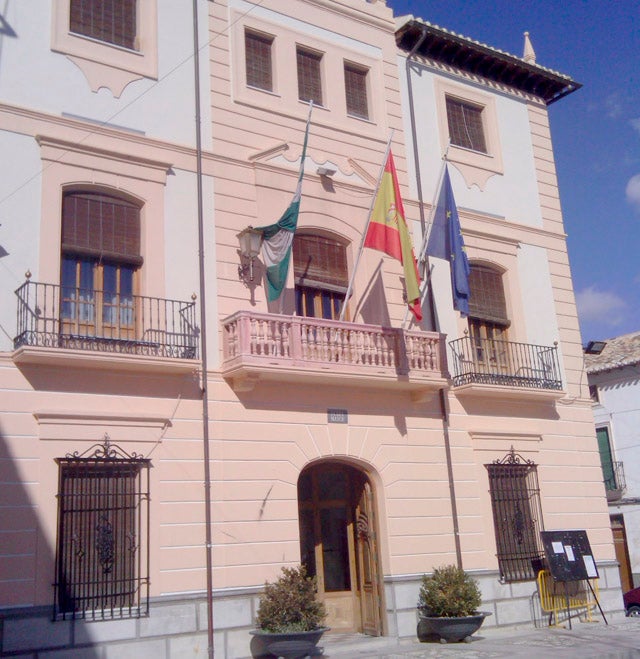 Huéscar festeja el día de Andalucía en torno a las XI jornadas de degustación de vino del país y  actuaciones musicales de grupos locales