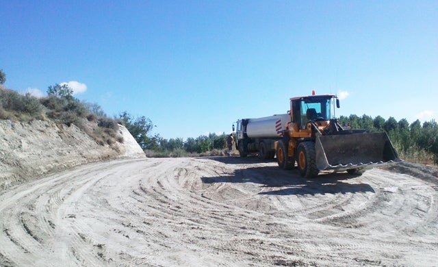 La Mancomunidad acondiciona casi 12 kilómetros de caminos rurales de Caniles y Cúllar