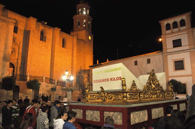 El segundo ensayo solidario de Baza  ´Échanos kilos´ será el 28 de diciembre