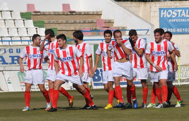 El Baza vence 3-2 al Vandalia