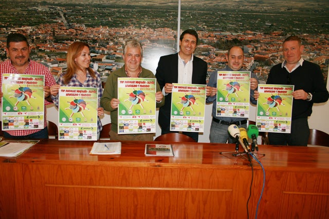 Baza acoge el Top alevín y benjamín de tenis de mesa