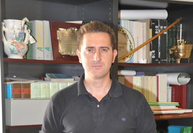 El alcalde de Benamaurel denuncia la brutal subida del recibo de tratamiento de residuos por parte de la Diputación
