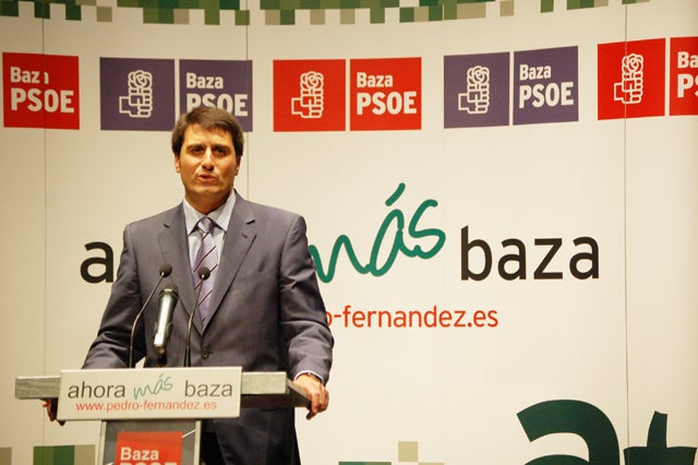 El PSOE respalda la candidatura de Pedro Fernández a la Alcaldía de Baza