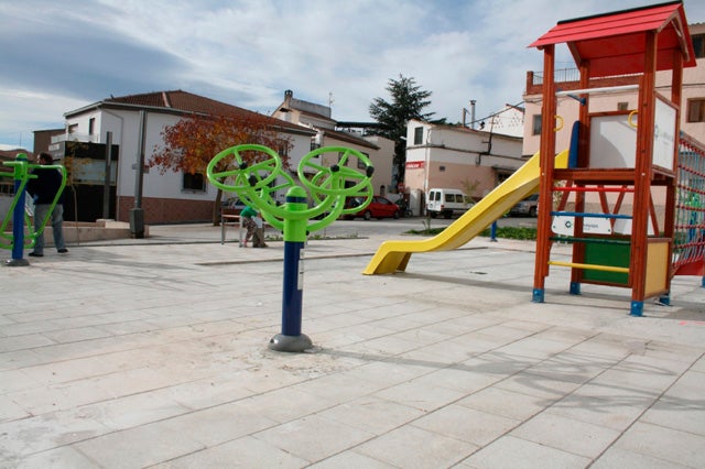 Nuevo parque para mayores y pequeños en la Plaza San Marcos