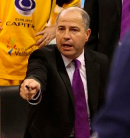 El Meridiano Baza recibe al Madacbasket equipo que entrena Javier Imbroda ex seleccionador nacional