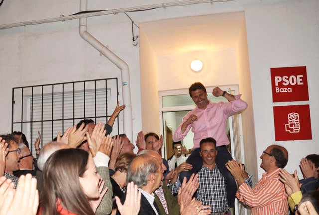 El PSOE  Baza agradece el masivo respaldo de los bastetanos