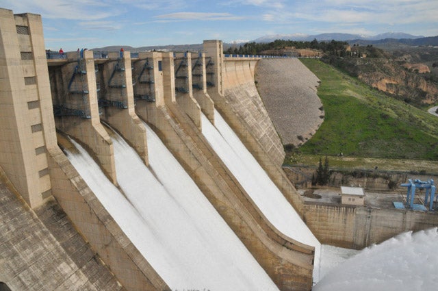 El gobierno autoriza el trasvase de un hectómetro cubico de agua del Negratín a Murcia