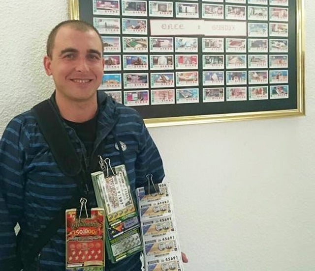 Un vendedor de la ONCE reparte 1,5 millones de euros en Baza