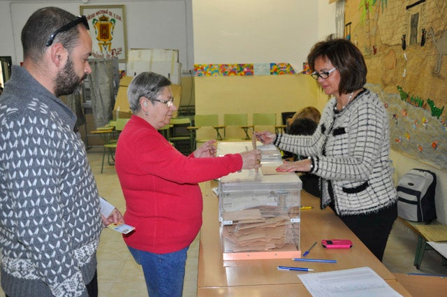 El PSOE gana en Baza con una fuerte irrupción de Ciudadanos y Podemos