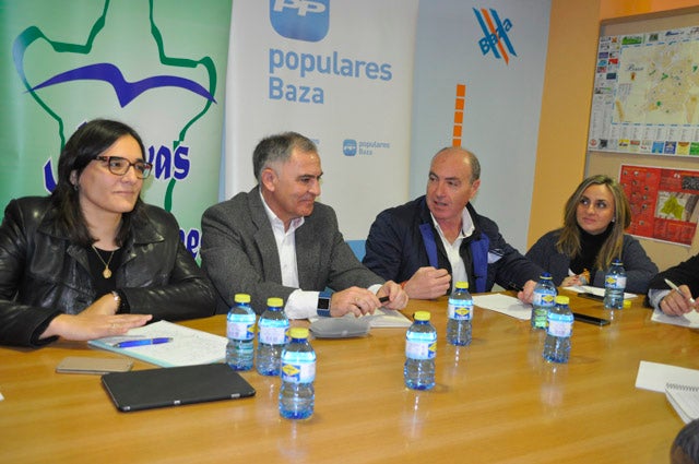 El PP y ASAJA denuncian la paralización de 3000 expedientes de ayudas a la PAC