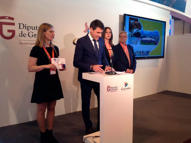 Baza en Fitur 2016