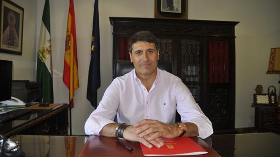 El alcalde de Baza pide al Consejero de Salud que explique la situación de las urgencias en el hospital