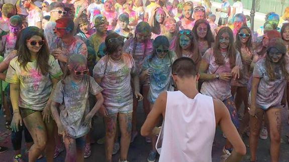 Gymkhana de color en Castillejar para celebrar la primavera