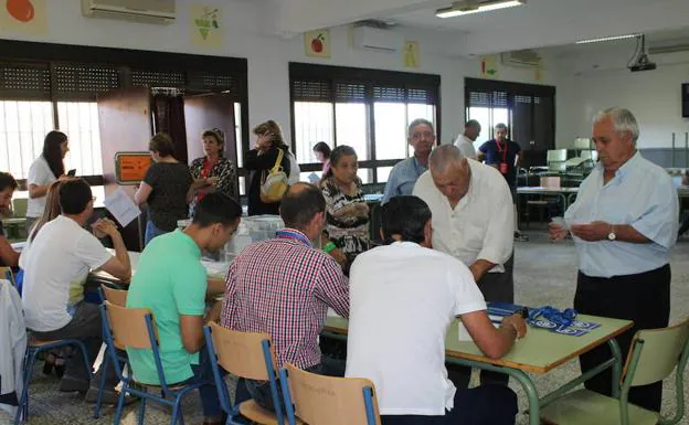 Los candidatos animan a los ejidenses a ejercer su derecho a voto