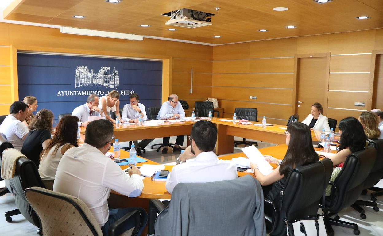 La Junta de Gobierno aprueba el expediente de contratación de la investigación en Ciavieja