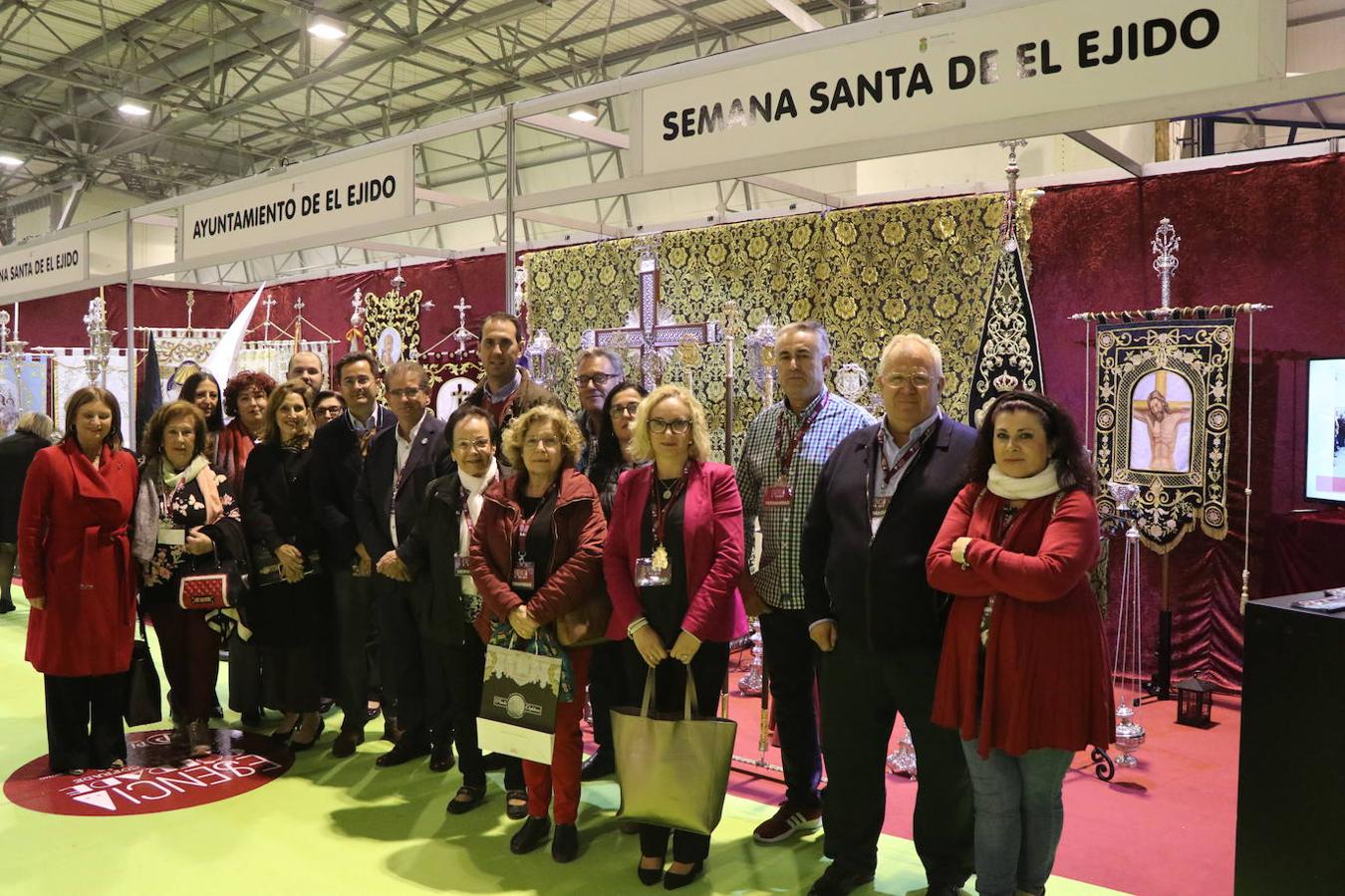 El Ayuntamiento de El Ejido contó con un stand propio en el que se mostró todo el trabajo que realizan las más de una docena de cofradías y hermandades del municipio