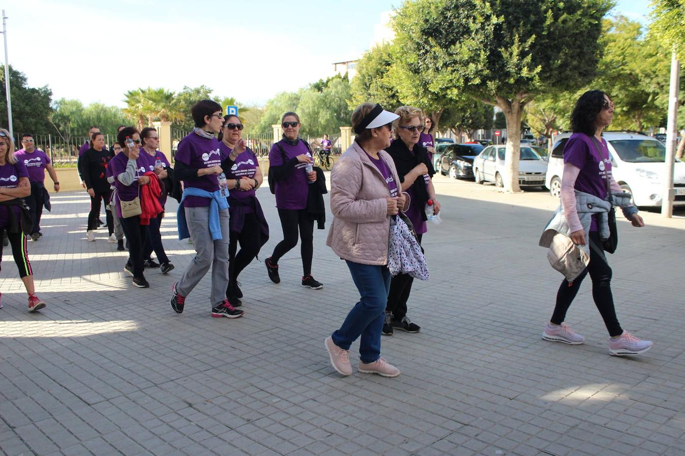 Fotos: Más de 300 personas participan en la VII Marcha Urbana contra la Violencia de Género