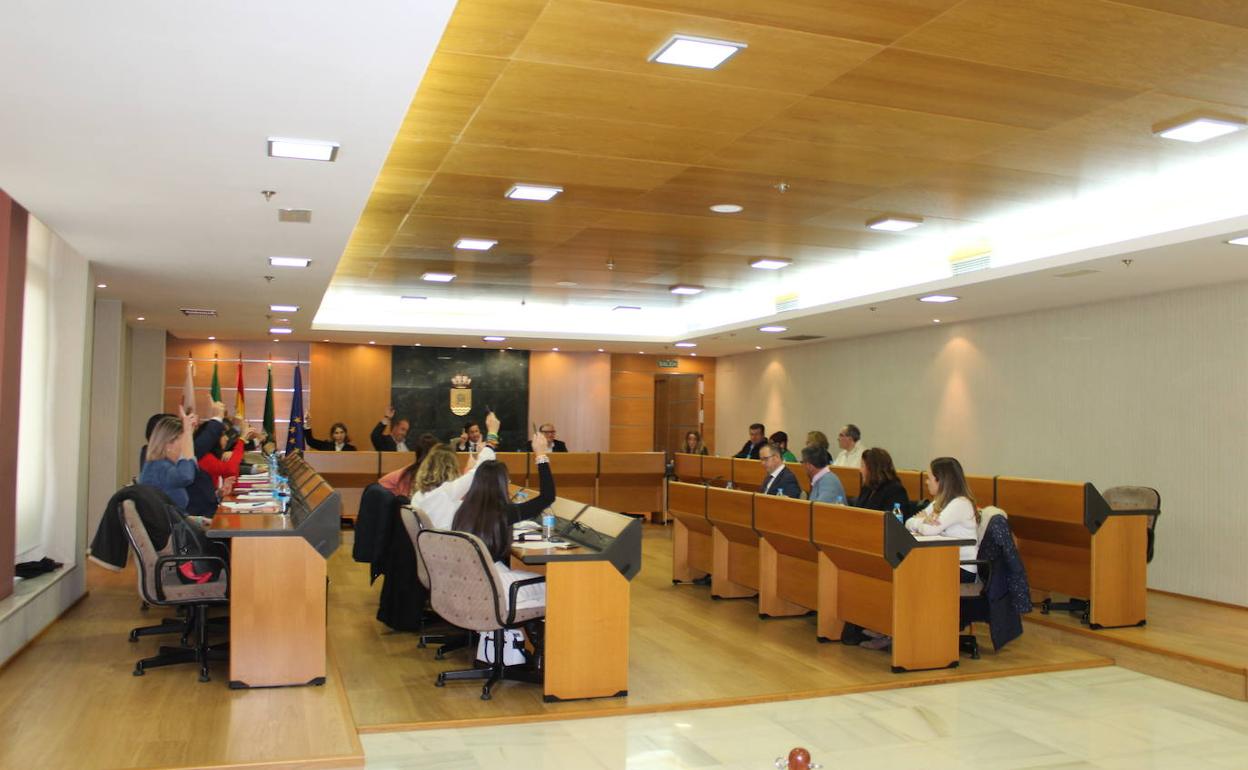 El Pleno de El Ejido aprueba una moción de apoyo a la agricultura