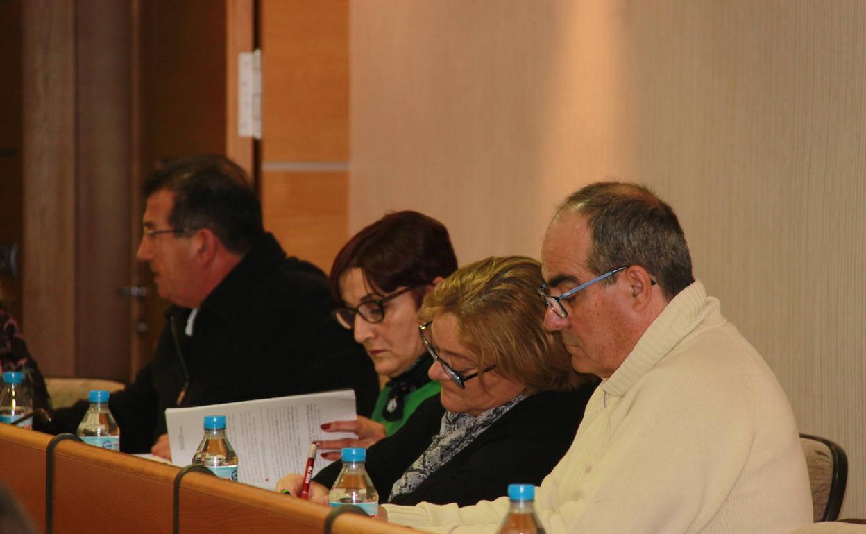El PSOE critica que la falta de Plenos Ordinarios deja fuera destacadas mociones