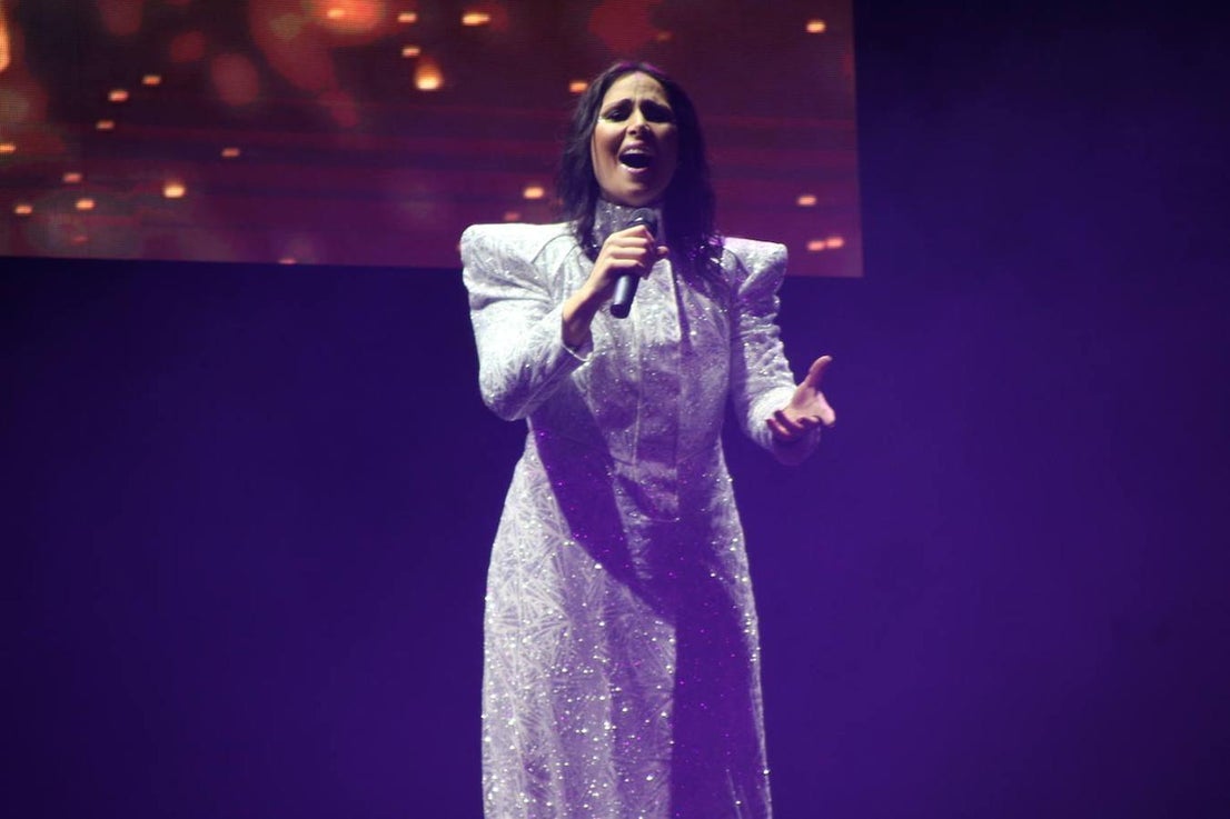 Fotos: Rosa López inicia su gira Turbación en El Ejido
