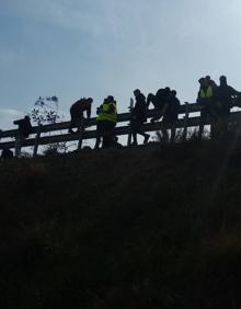 Imagen secundaria 2 - Protesta agrícola en Almería | Los agricultores cortan la autovía A7 a la altura de La Redonda