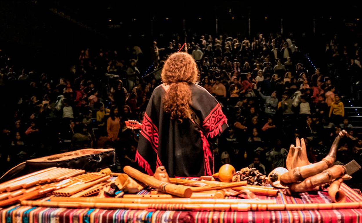Pablo Neuhal acercará a los estudiantes ejidenses el origen de los instrumentos