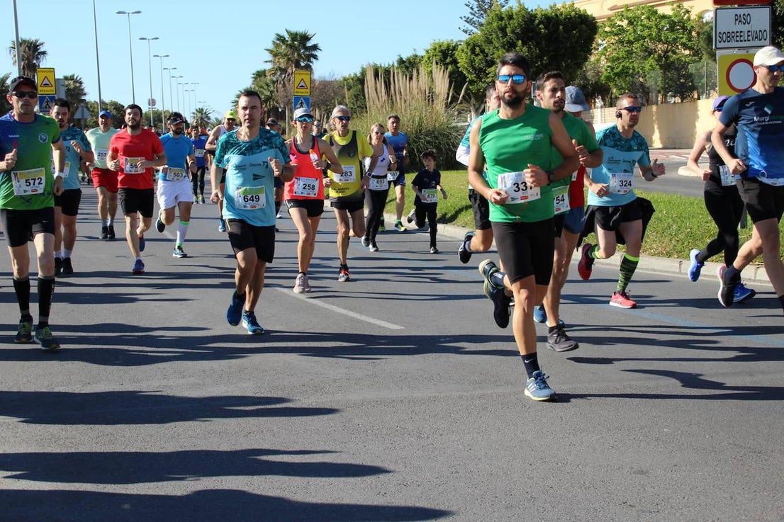 Fotos: El Ejido disfruta de una multitudinaria Media Maratón Ciudad de las Hortalizas