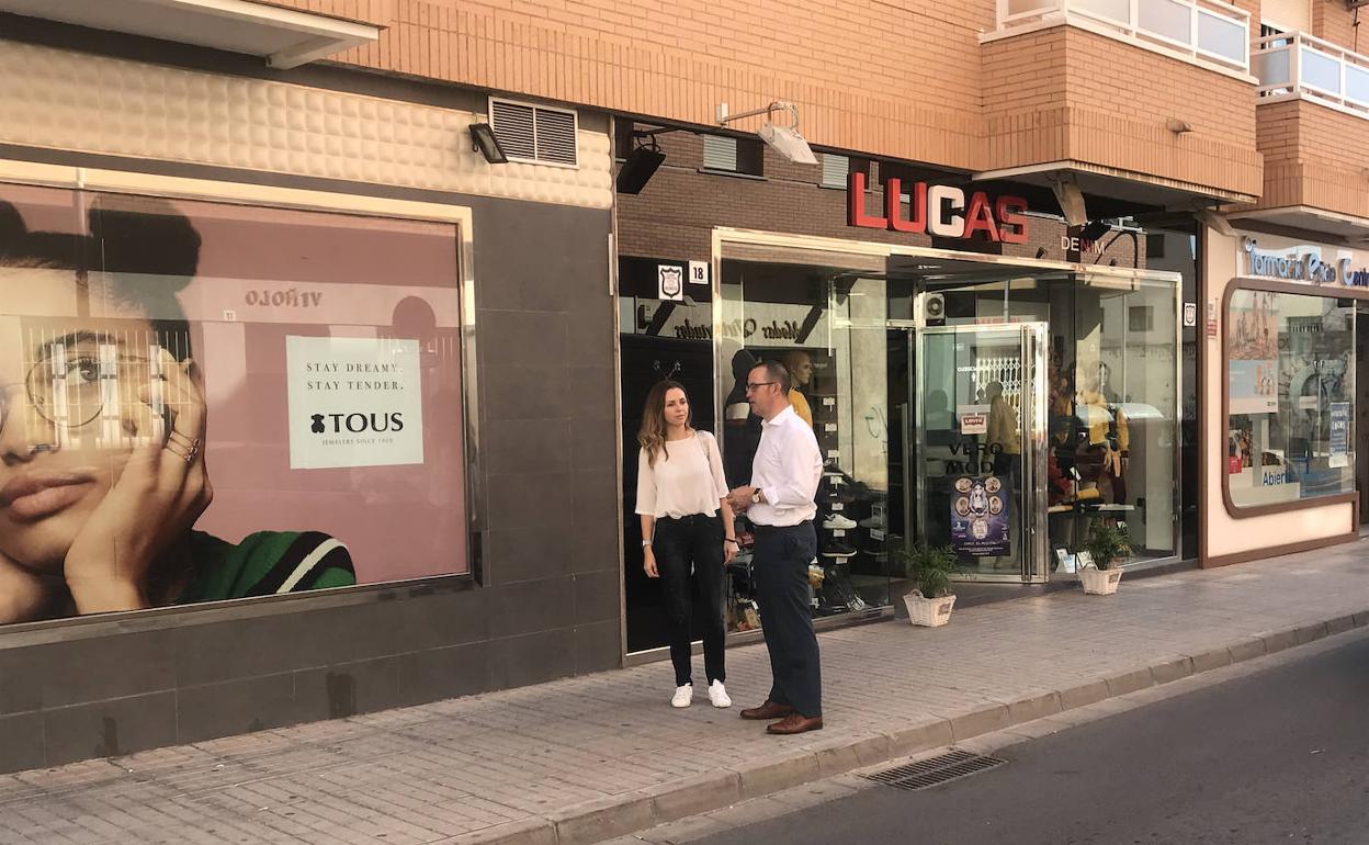 Cs El Ejido propone medidas para incentivar y ayudar al comercio