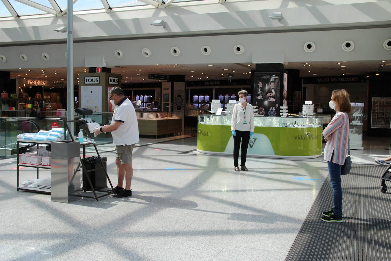 Fotos: El Ejido vive su primer día en la Fase 2