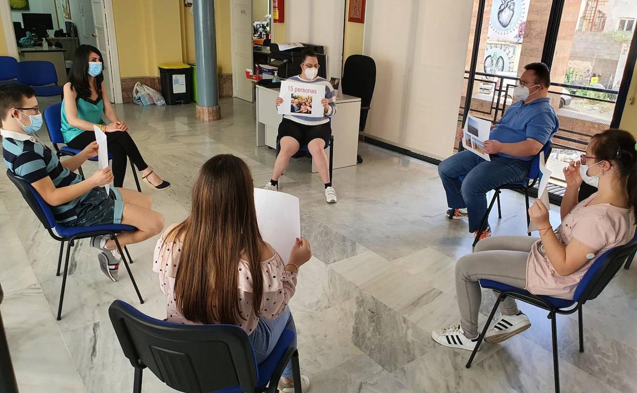 Servicios Sociales lanza una campaña informativa visual y sonora para colectivos con discapacidad