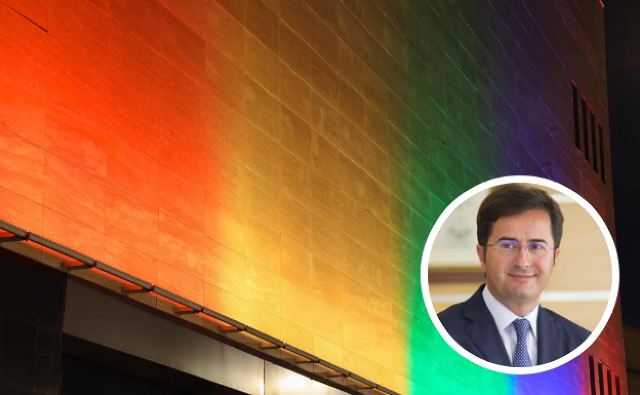 Orgullo en Almería | Crisis política en El Ejido | Góngora a Vox tras la polémica del Orgullo: «no deben escandalizarse ante una bandera multicolor»